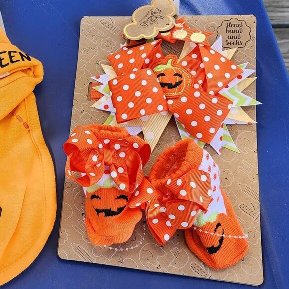 NEW! My First Halloween - Baby Bundle - One Size - Picture 2 of 2